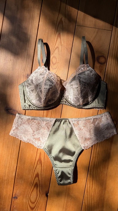 Dreamy Rose Underwire Bra | Khaki