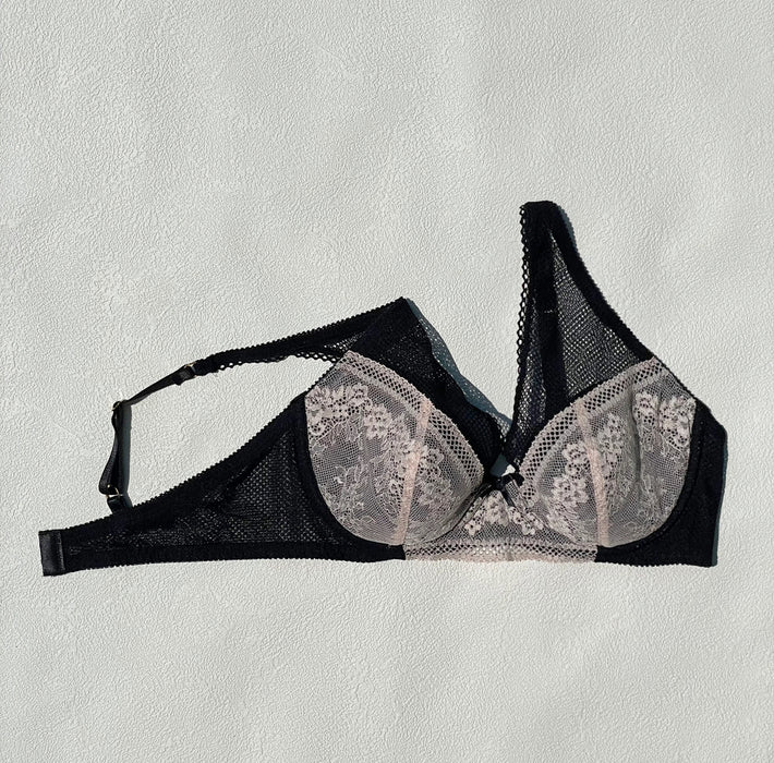 Floral Plunge Underwire Bra | Black