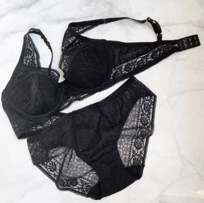 Freesia Plunge Underwire Bra | Black