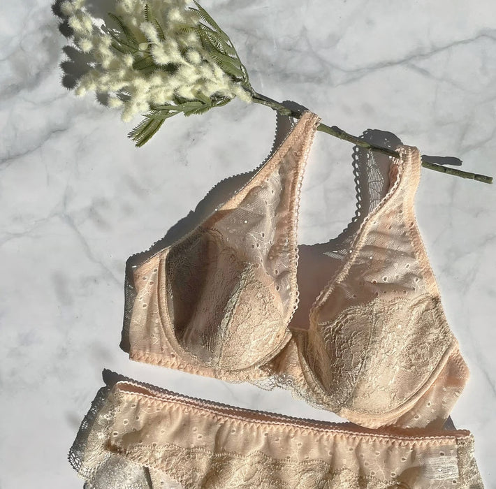 Jasmine Plunge Underwire Bra | Pink Beige