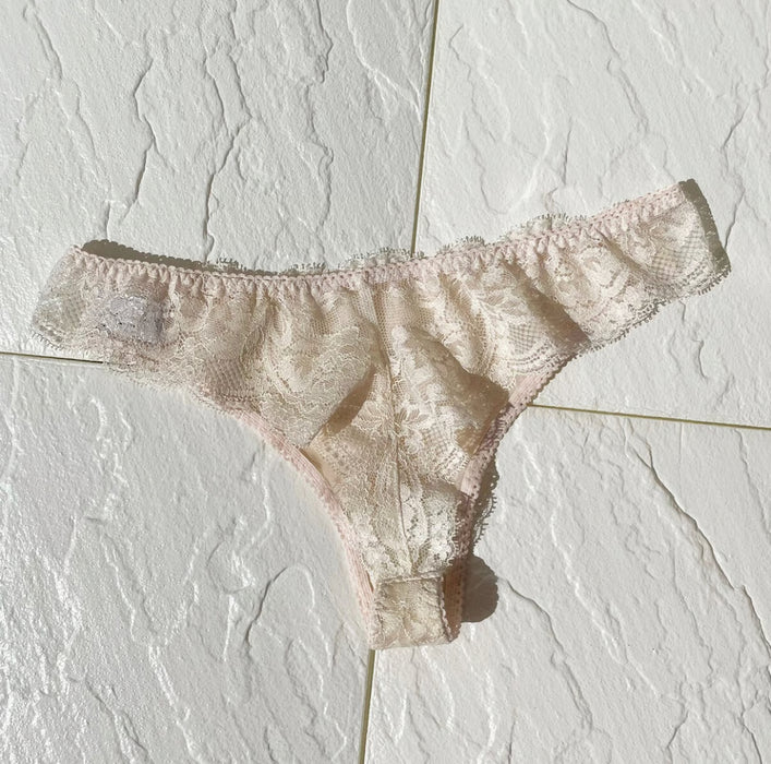 Lilac Thong | Vanilla