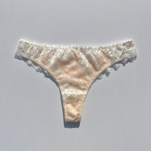 Lupin Thong | White