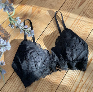 Peony Triangle Bralette | Black