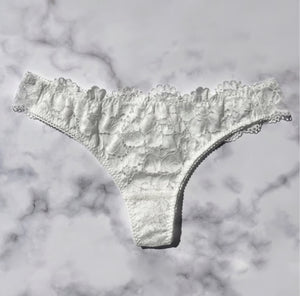 Peony Thong | White